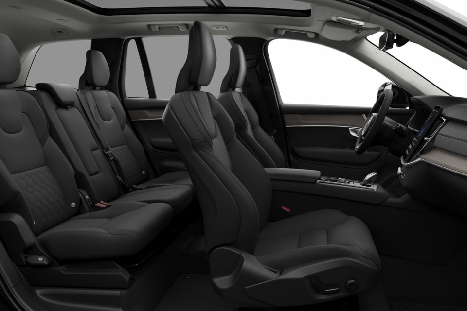 2026 Volvo XC90 Plug-in hybrid - Image 13