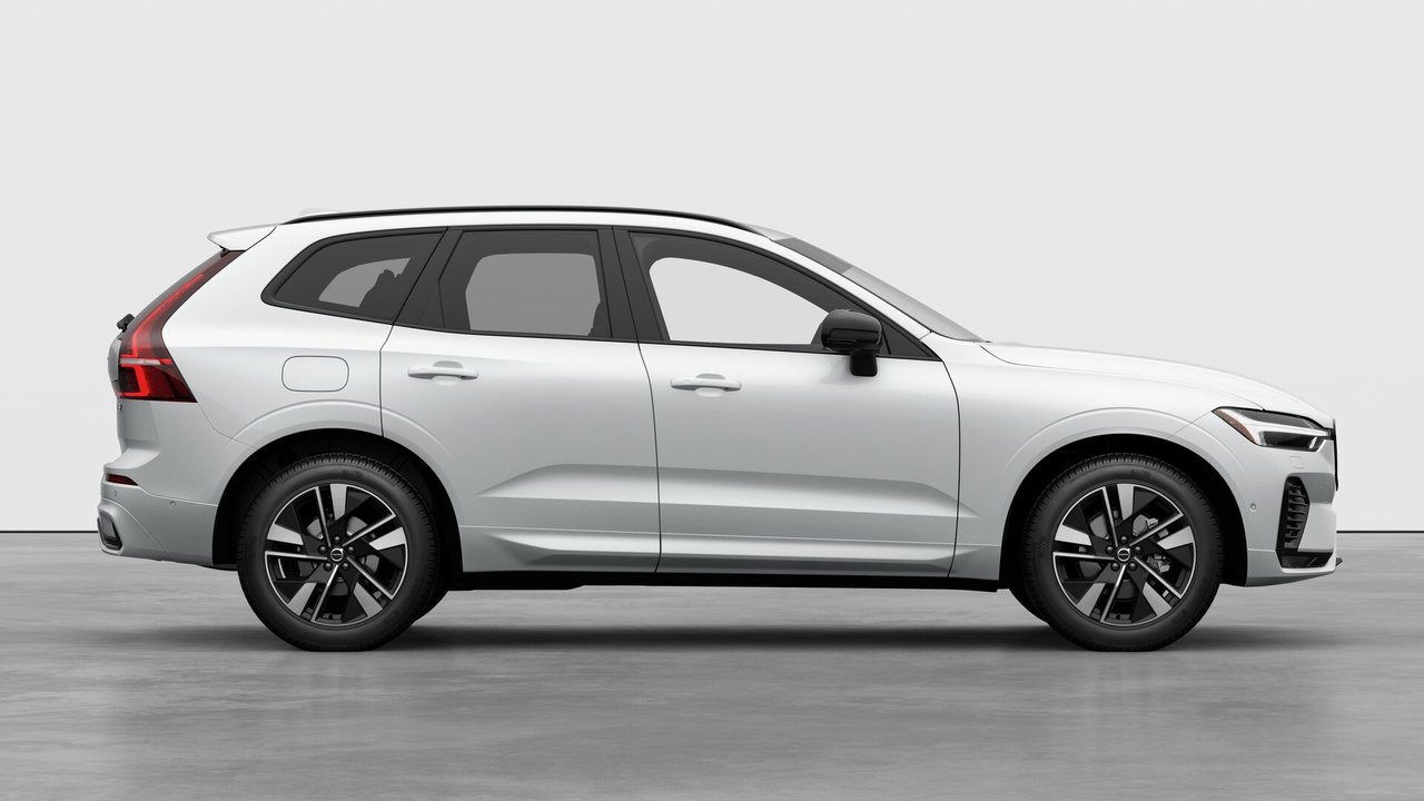 2026 Volvo XC60 - Image 7