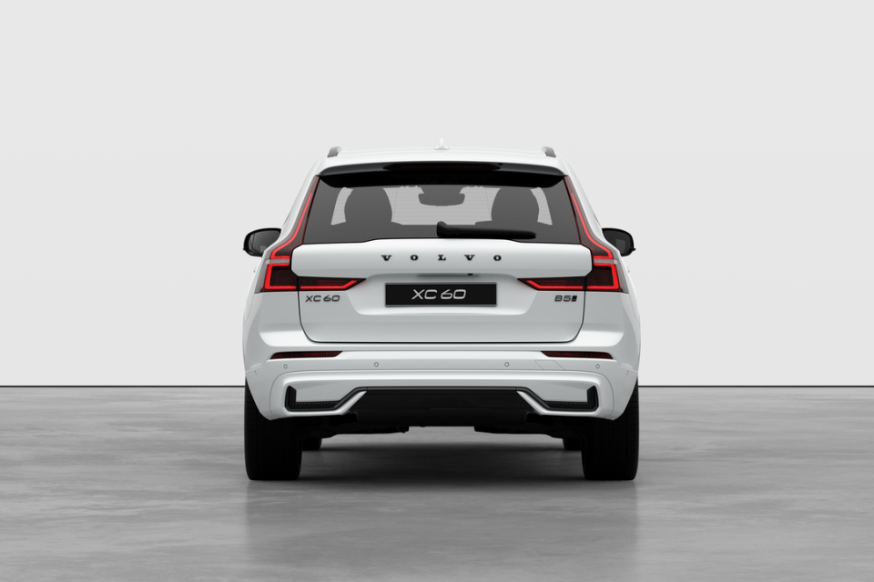 2026 Volvo XC60 - Image 6