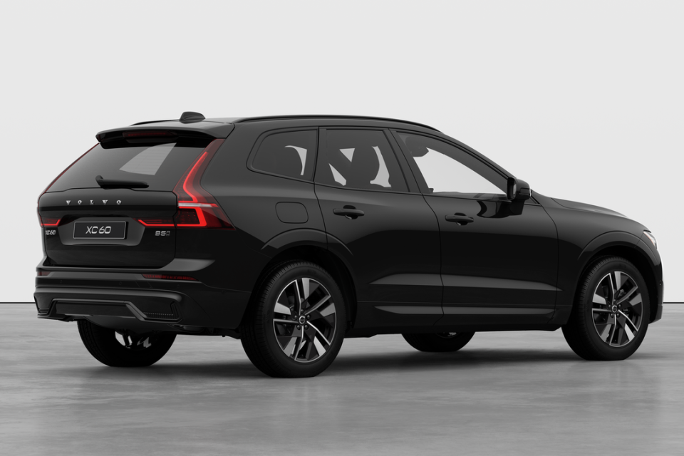 2026 Volvo XC60 - Image 4