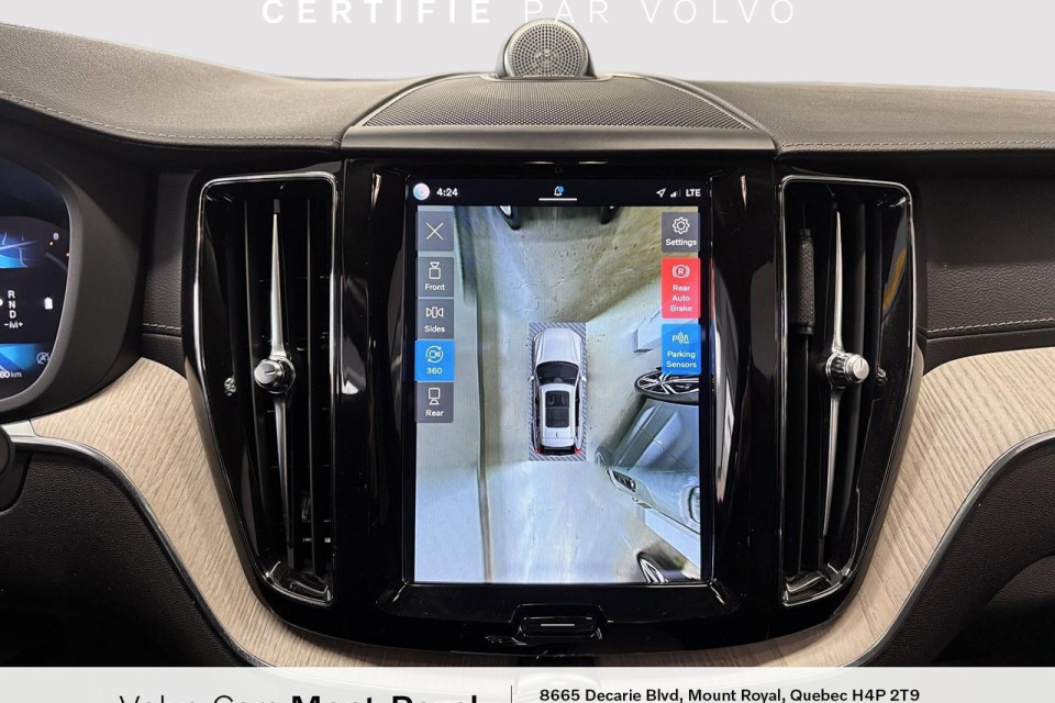 2022 Volvo XC60 - Image 15