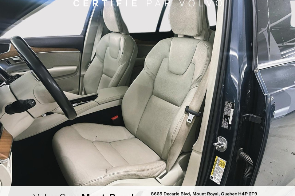 2022 Volvo XC90 - Image 8