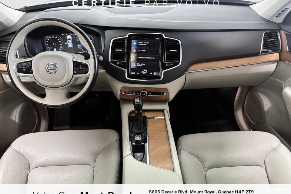 2022 Volvo XC90 - Image 9
