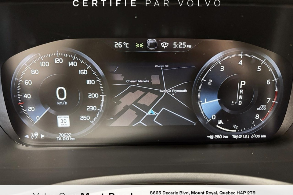 2022 Volvo XC90 - Image 13