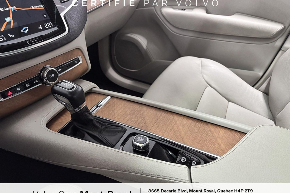 2022 Volvo XC90 - Image 14