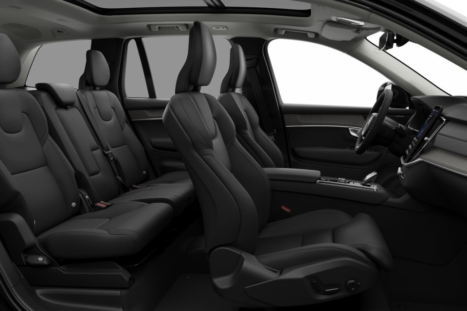 2026 Volvo XC90 PLUG-IN HYBRID - Image 13