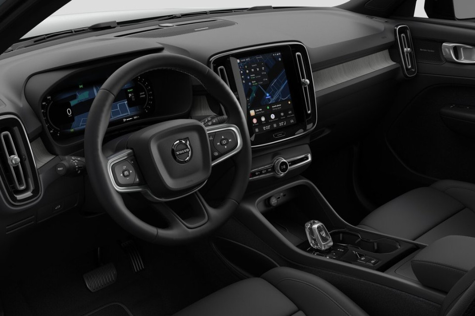 2026 Volvo XC40 - Image 10