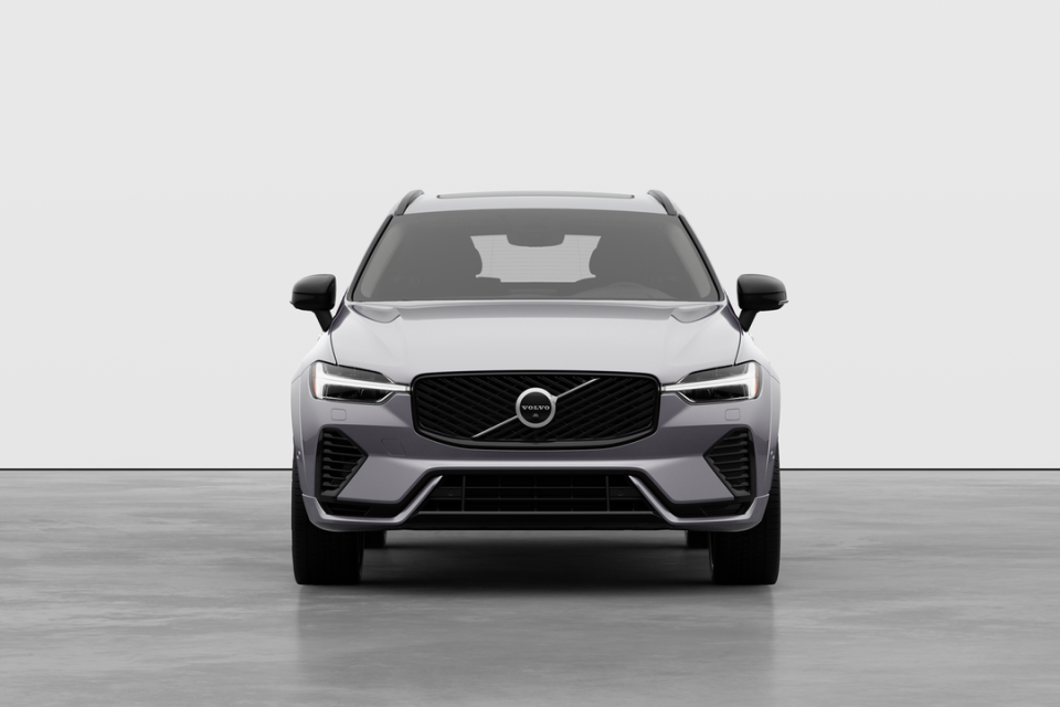 2026 Volvo XC60 PLUG-IN HYBRID - Image 5