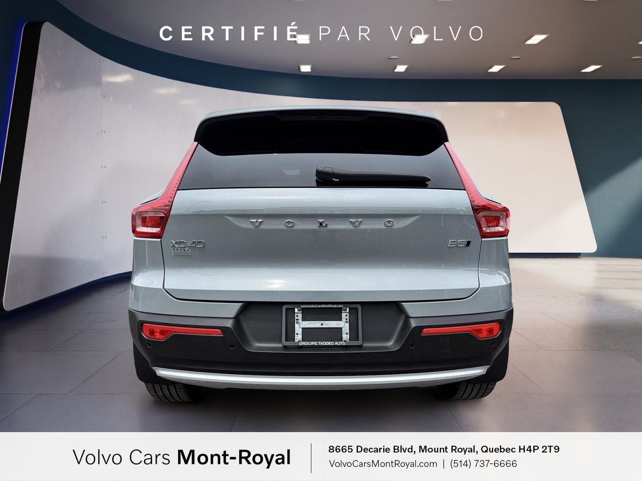 2025 Volvo XC40 - Image 3