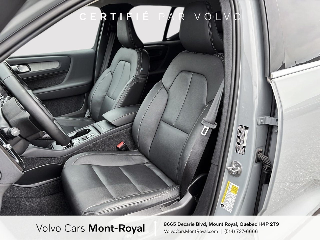 2025 Volvo XC40 - Image 7