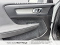 2025 Volvo XC40 - Thumbnail 9