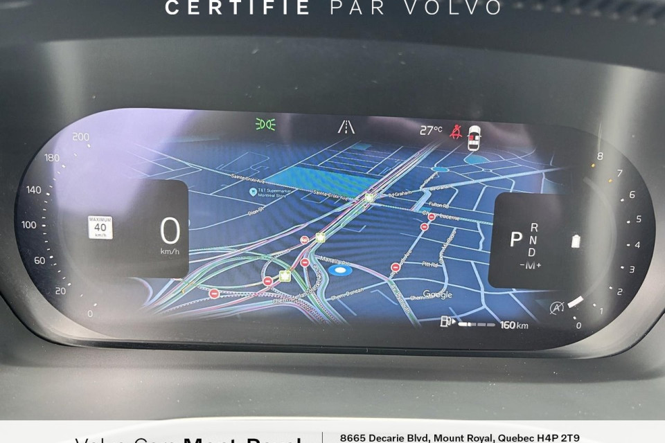 2025 Volvo XC40 - Image 12