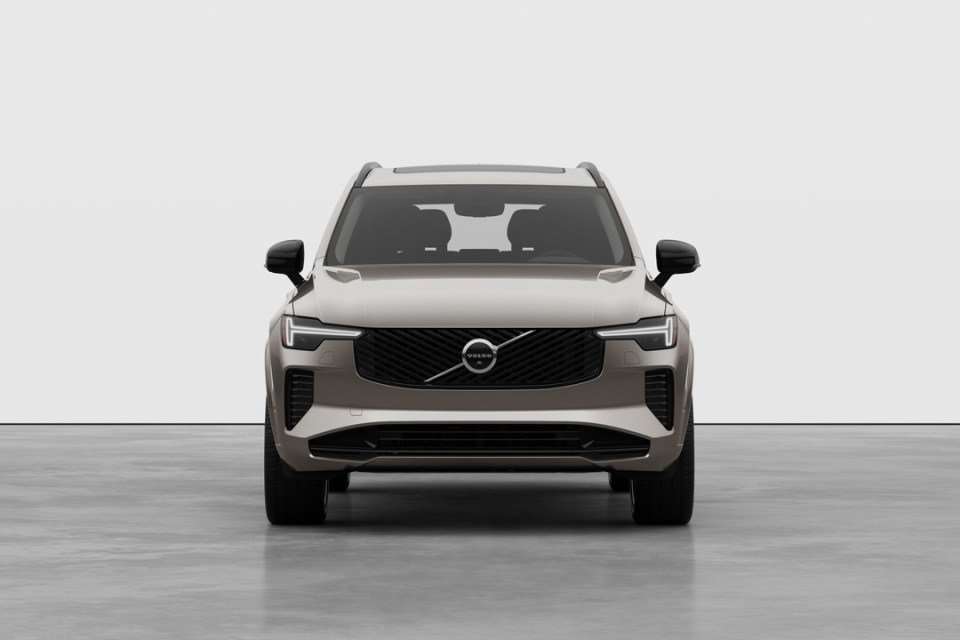 2026 Volvo XC90 PLUG-IN HYBRID - Image 5