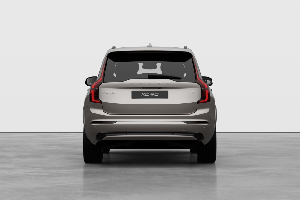 2026 Volvo XC90 PLUG-IN HYBRID - Image 6