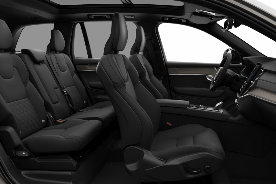 2026 Volvo XC90 PLUG-IN HYBRID - Image 13