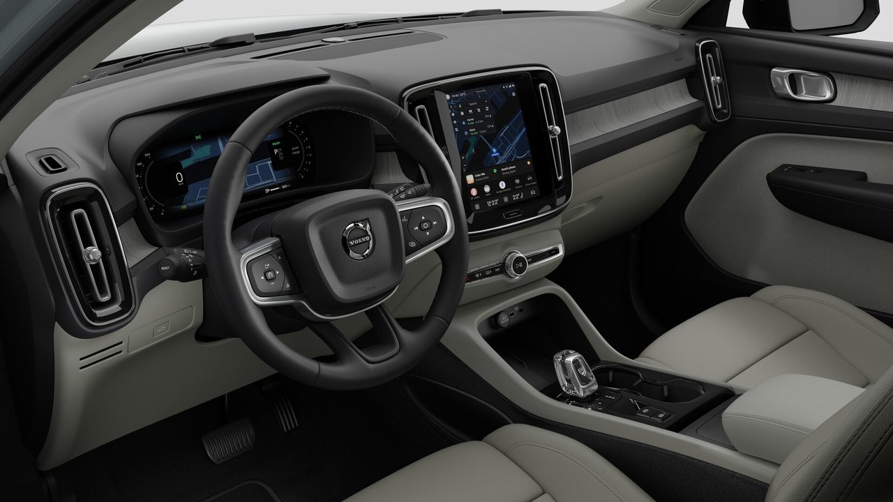 2026 Volvo XC40 - Image 10