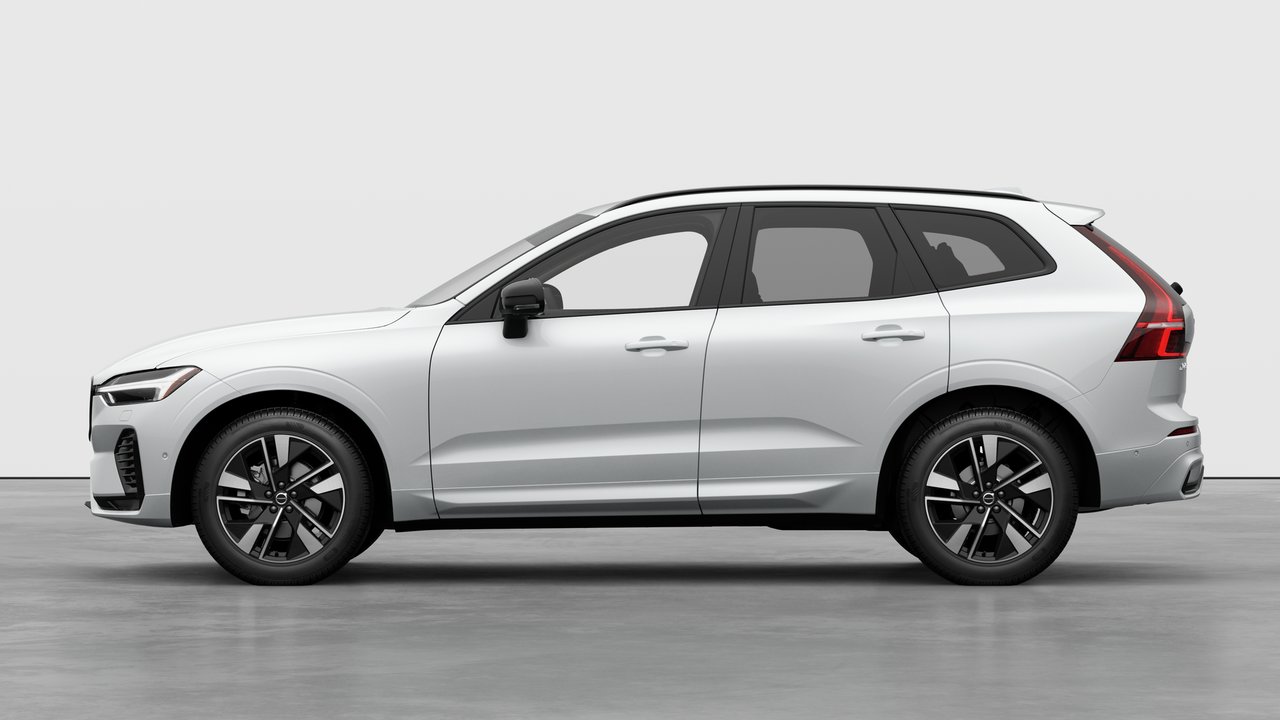 2026 Volvo XC60 - Image 8