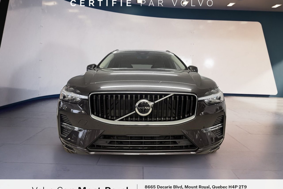 2022 Volvo XC60 - Image 2