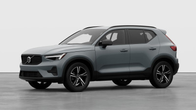 2026 Volvo XC40