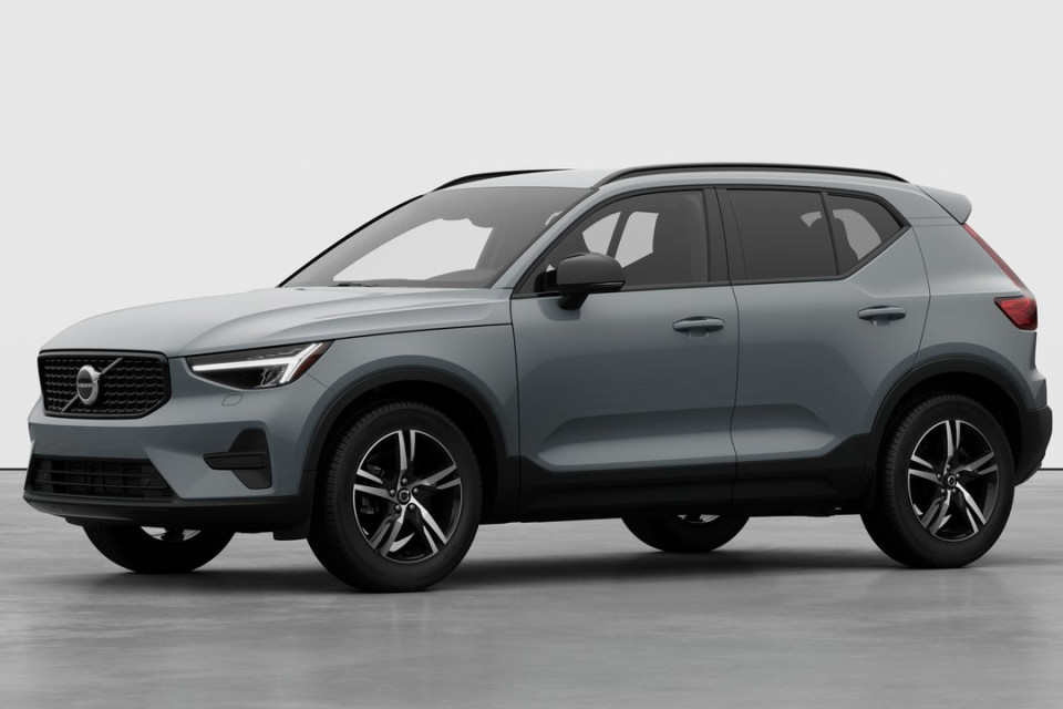2026 Volvo XC40 - Image 1