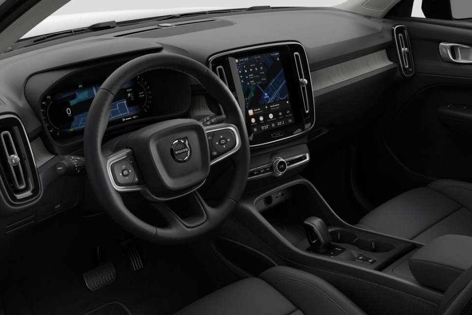 2026 Volvo XC40 - Image 10