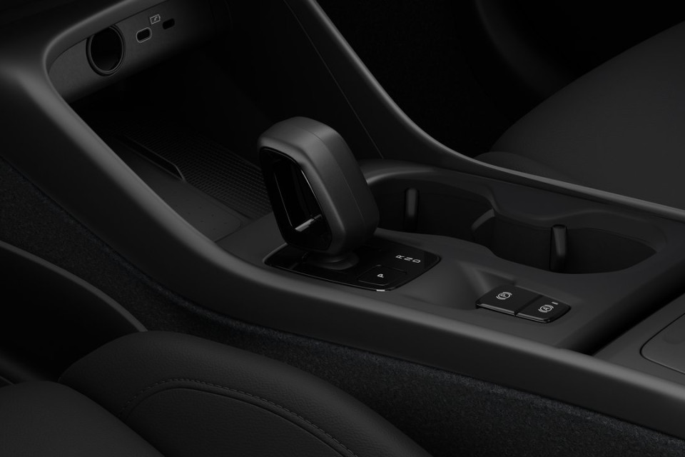 2026 Volvo XC40 - Image 11