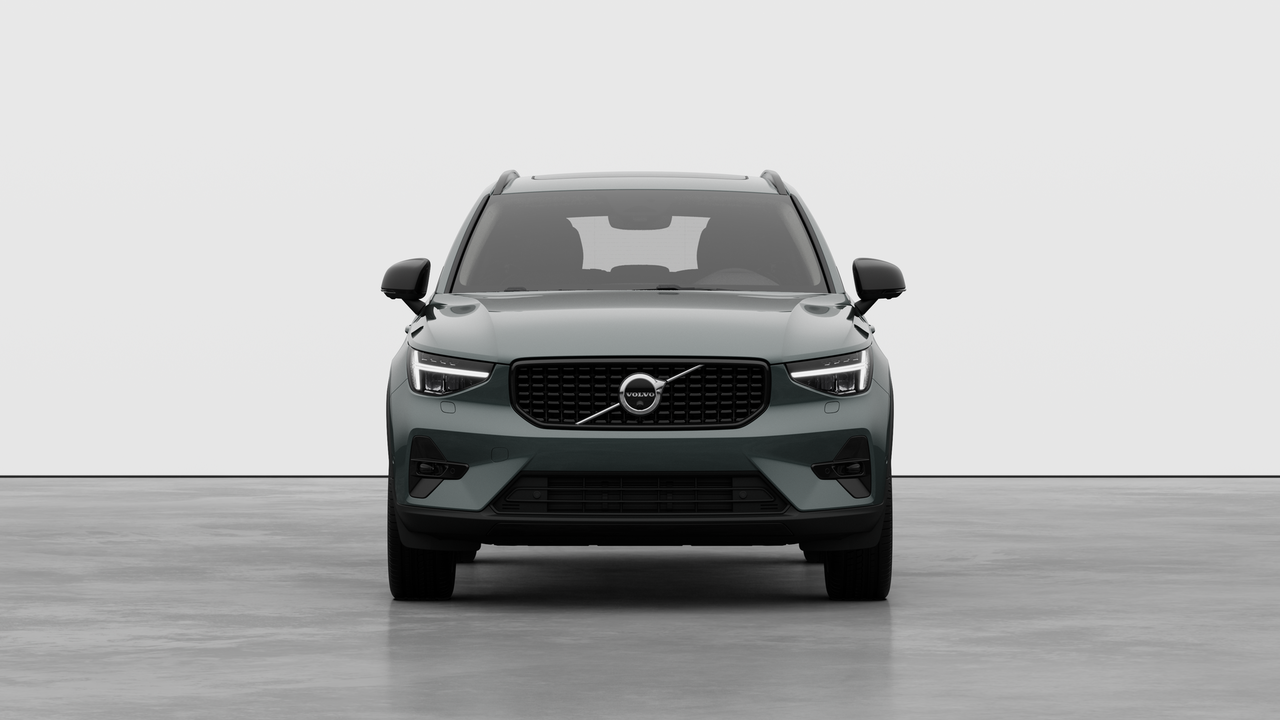 2026 Volvo XC40 - Image 5