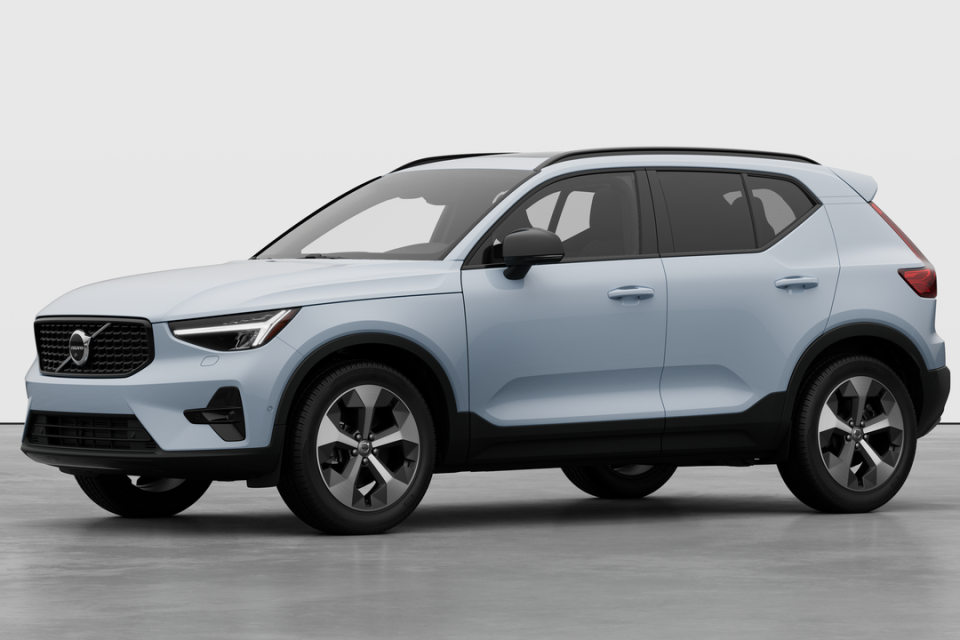 2026 Volvo XC40 - Image 1