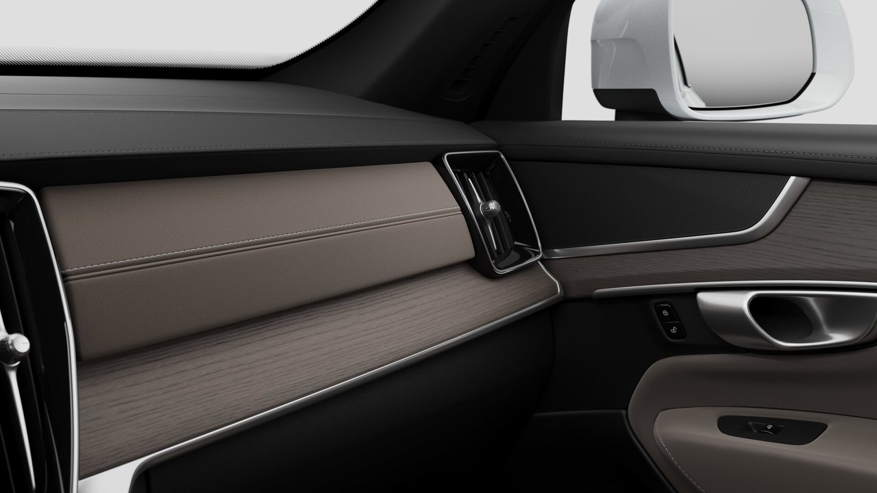 2026 Volvo XC90 - Image 9