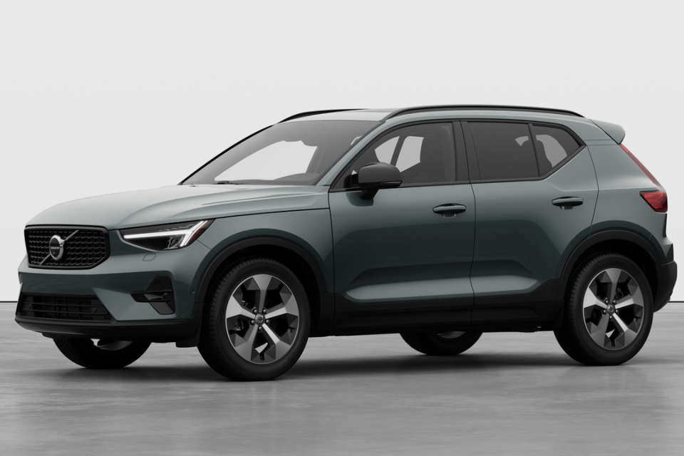 2026 Volvo XC40 - Image 1