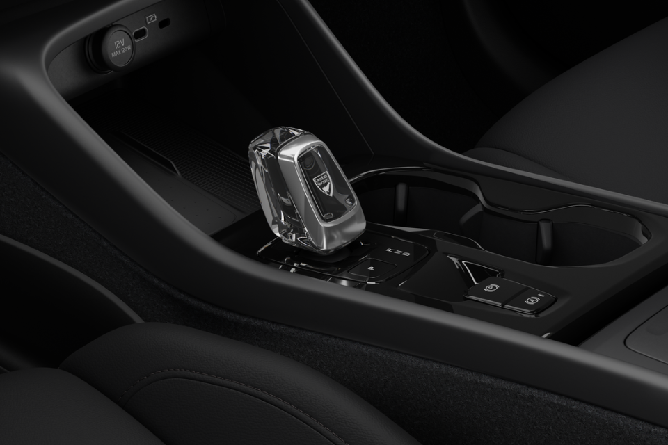 2026 Volvo XC40 - Image 11