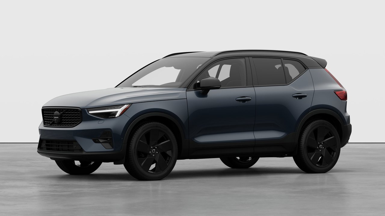 2026 Volvo XC40 - Image 1