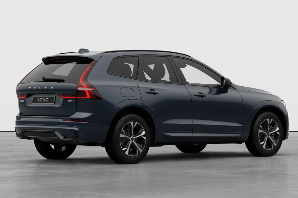 2026 Volvo XC60 - Image 4