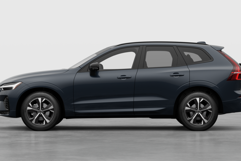 2026 Volvo XC60 - Image 8