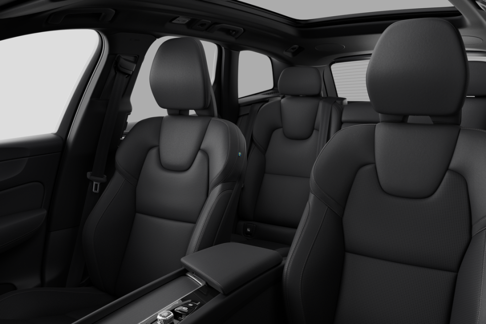 2026 Volvo XC60 - Image 12