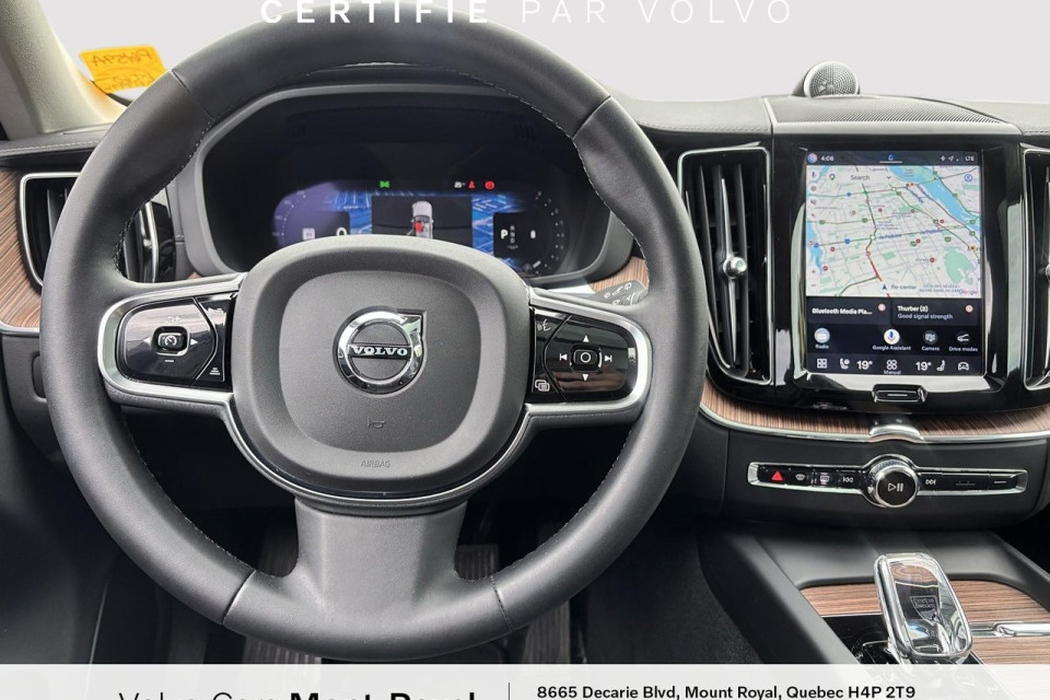 2023 Volvo XC60 - Image 10