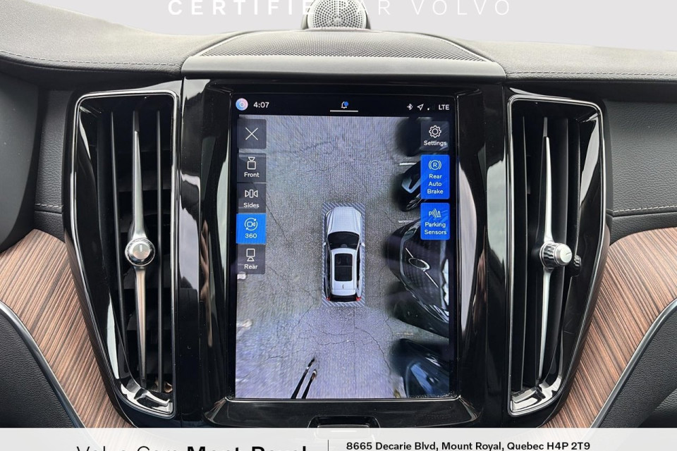 2023 Volvo XC60 - Image 15