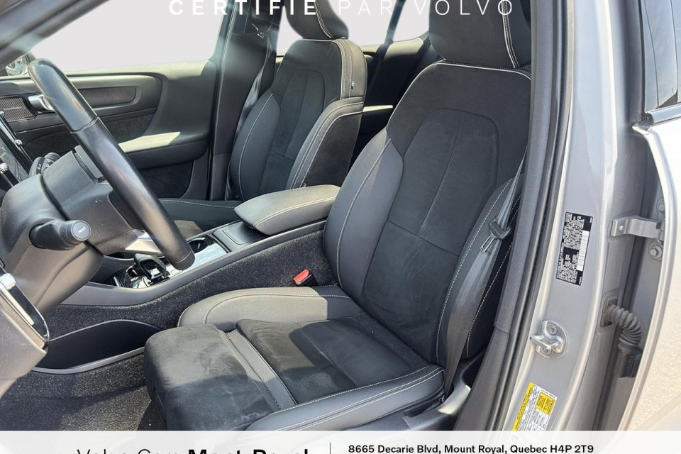 2022 Volvo C40 Recharge Pure Electric - Image 8