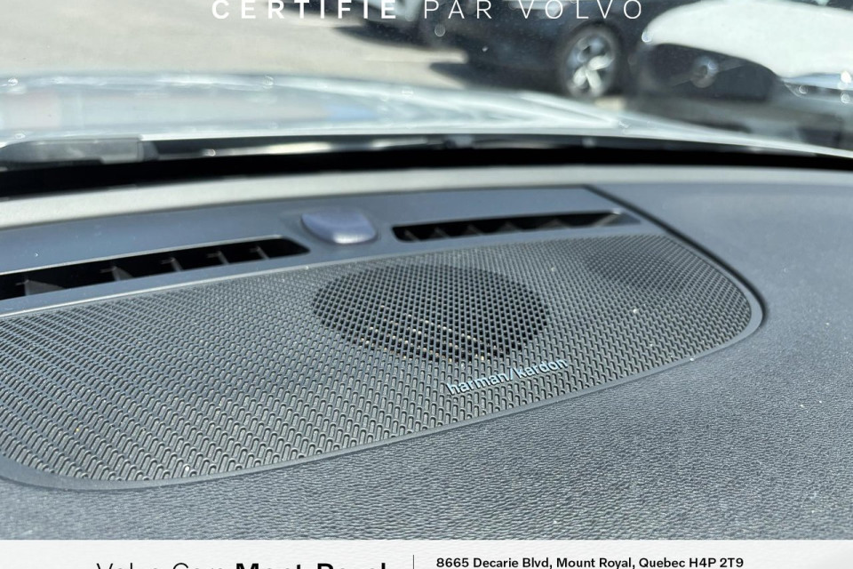 2022 Volvo C40 Recharge Pure Electric - Image 15