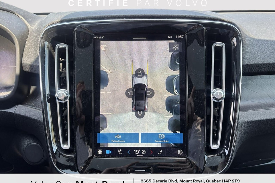 2022 Volvo C40 Recharge Pure Electric - Image 16