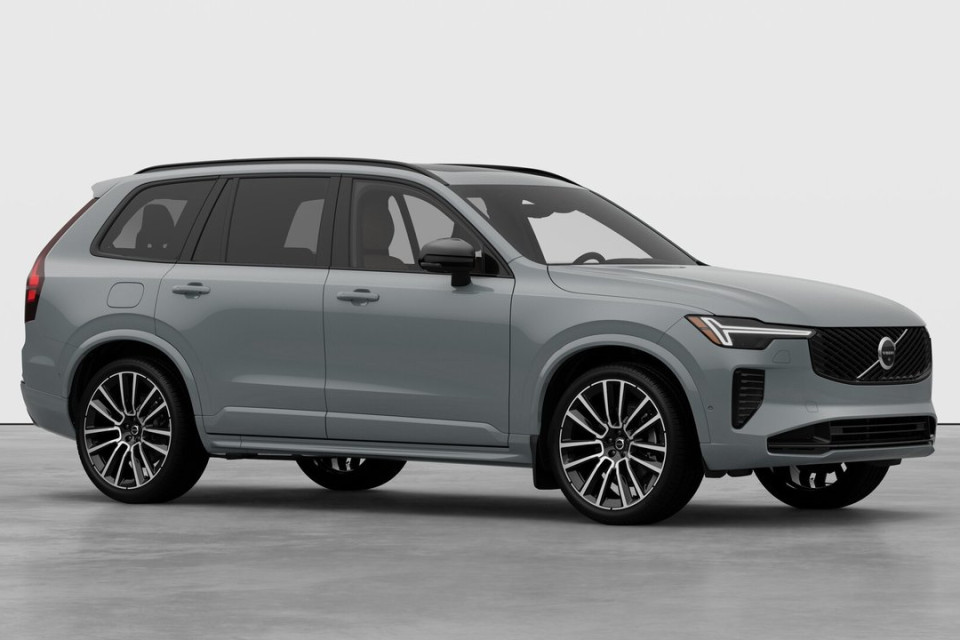 2026 Volvo XC90 - Image 3