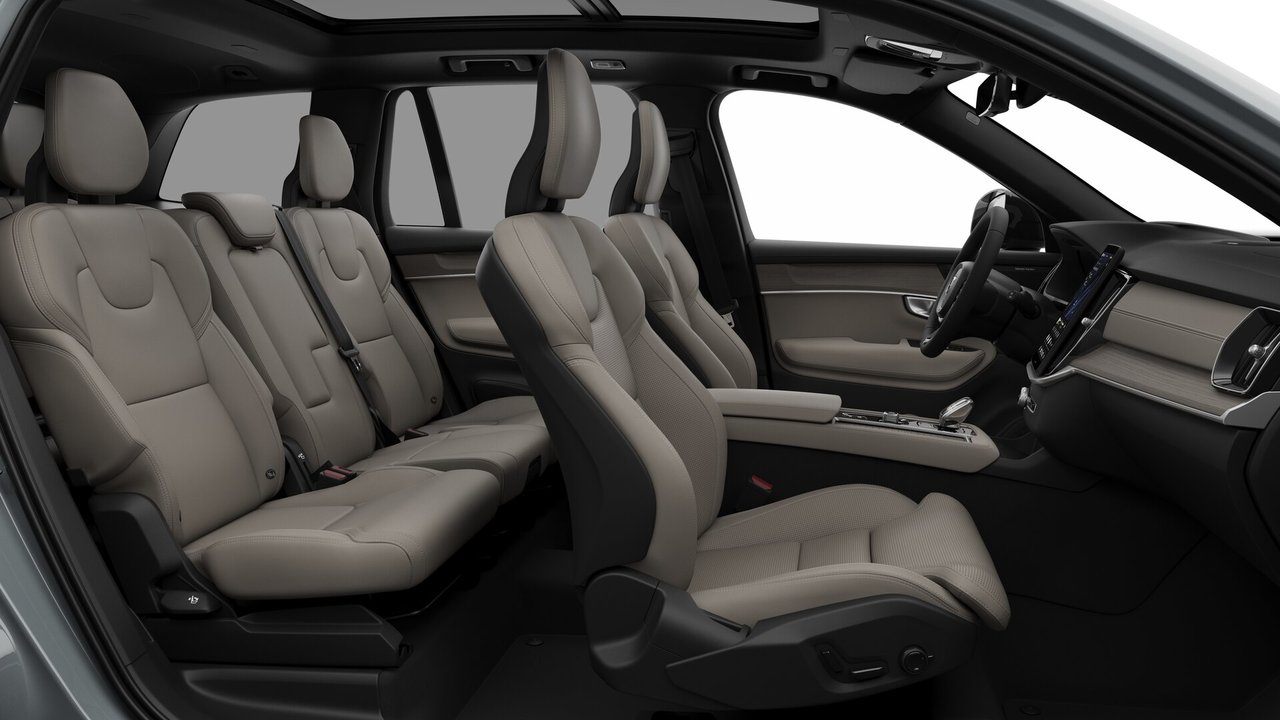 2026 Volvo XC90 - Image 13
