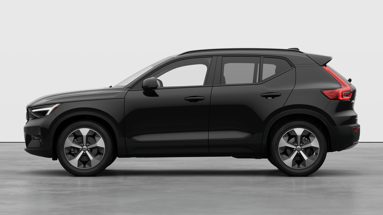 2026 Volvo XC40 - Image 8