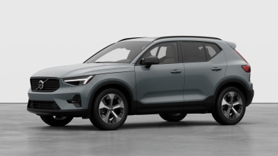 2026 Volvo XC40