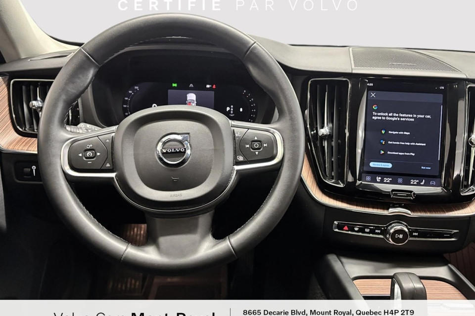 2022 Volvo XC60 - Image 11