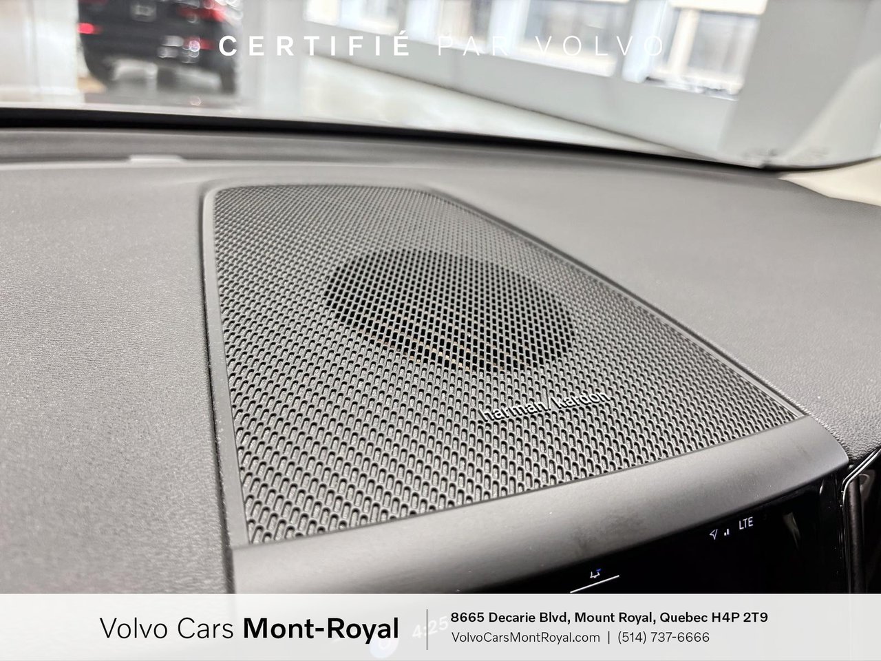 2022 Volvo XC60 - Image 15