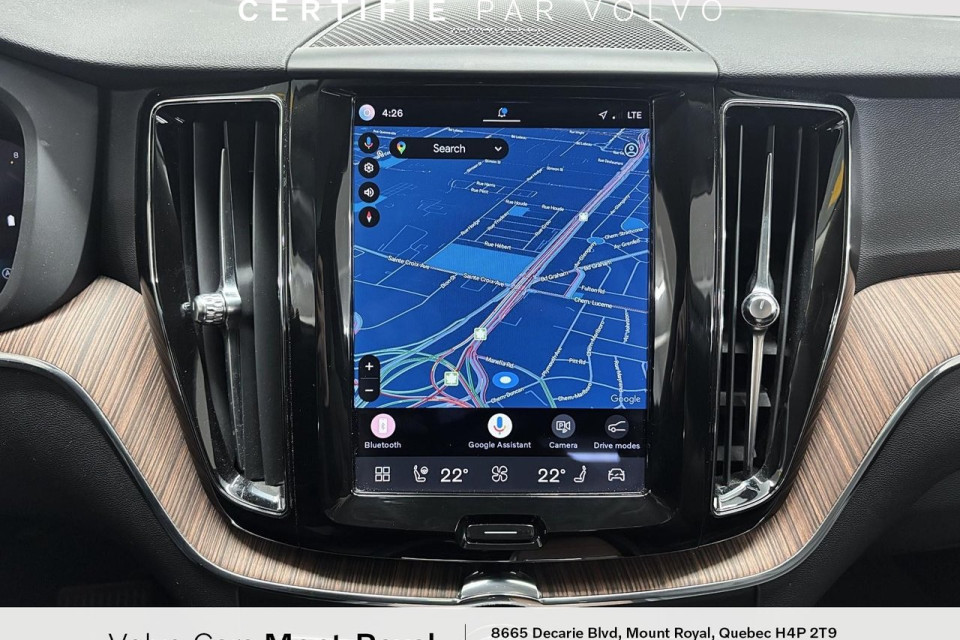 2022 Volvo XC60 - Image 17