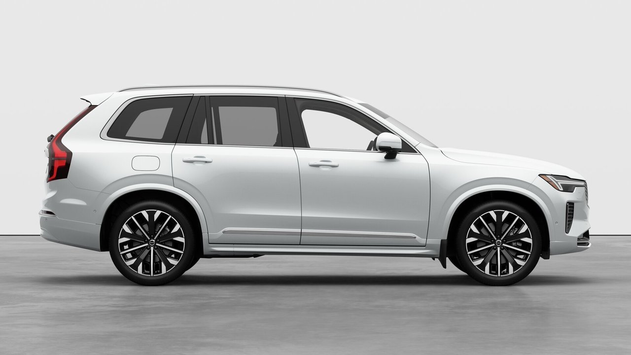 2026 Volvo XC90 PLUG-IN HYBRID - Image 7