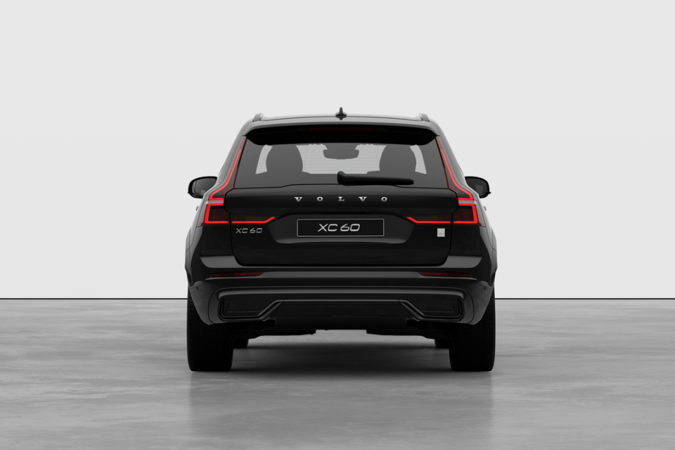 2026 Volvo XC60 PLUG-IN HYBRID - Image 6