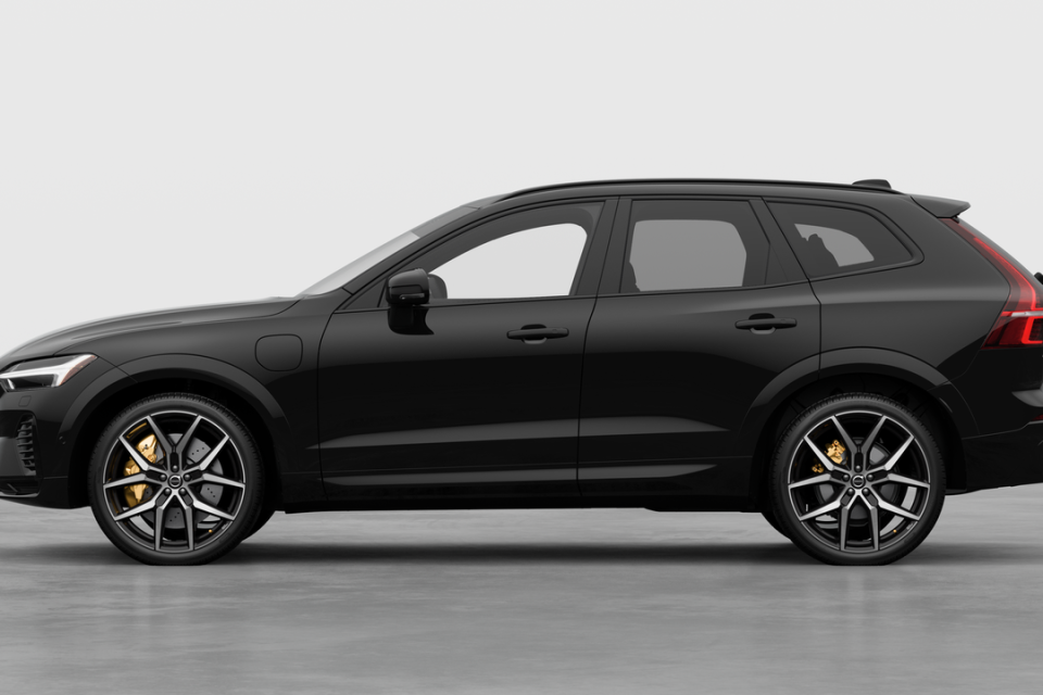 2026 Volvo XC60 PLUG-IN HYBRID - Image 8